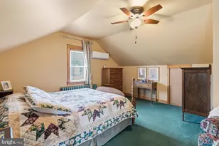 915 E Walnut St, North Wales, PA 19454 - Photo 20