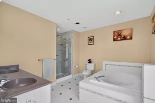 110 Meadow View Ln, Lansdale, PA 19446 - Photo 22