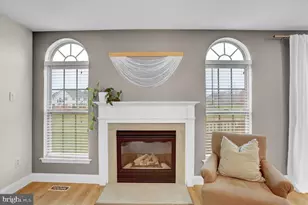 2305 Carriage Ln, Royersford, PA 19468 - Photo 6