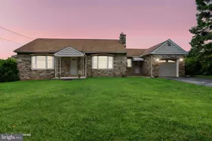 1711 Sandy Hill Rd, Plymouth Meeting, PA 19462 - Photo 1