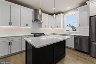 232 Brook St, Willow Grove, PA 19090 - Photo 8