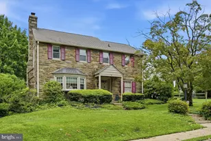 8326 Tulpehocken Ave, Elkins Park, PA 19027 - Photo 2