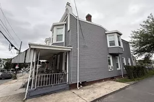 216 E Marshall St, Norristown, PA 19401 - Photo 4