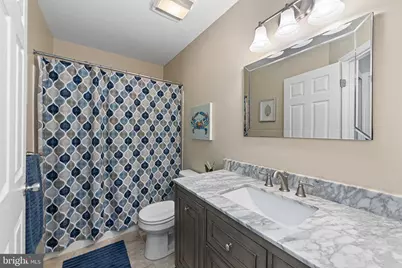 446 Pleasant Valley Drive, Conshohocken, PA 19428 - Photo 16