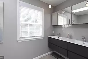 235 Pinecrest Ln, Lansdale, PA 19446 - Photo 28
