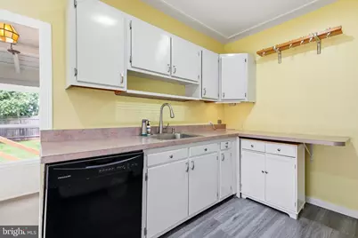 214 N Hills Avenue, Glenside, PA 19038 - Photo 18