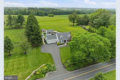 63 W Linfield Trappe Road, Royersford, PA 19468 - Photo 2