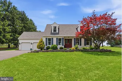 63 W Linfield Trappe Road, Royersford, PA 19468 - Photo 4