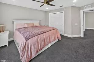 1011 Victoria Ct, Hatfield, PA 19440 - Photo 16