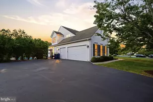 470 Creekview Dr, Harleysville, PA 19438 - Photo 38