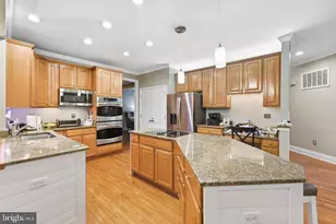 470 Creekview Dr, Harleysville, PA 19438 - Photo 10