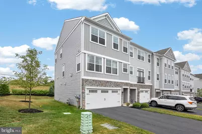 174 Larrabee Way, Royersford, PA 19468 - Photo 1