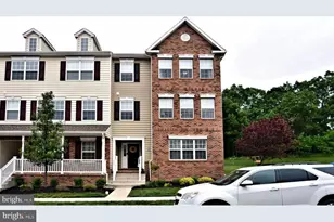 3002 Davenport Wy, Pennsburg, PA 18073 - Photo 1