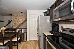 3002 Davenport Wy, Pennsburg, PA 18073 - Photo 10