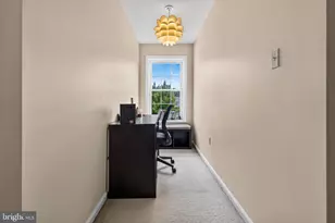 703 Green St, Bridgeport, PA 19405 - Photo 24