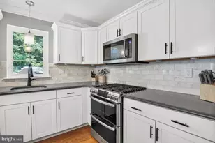709 E Walnut St, North Wales, PA 19454 - Photo 10