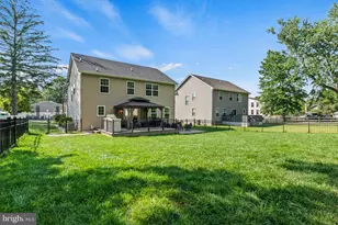 709 E Walnut St, North Wales, PA 19454 - Photo 30