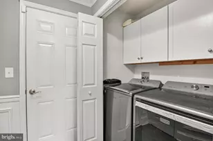 709 E Walnut St, North Wales, PA 19454 - Photo 16