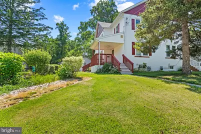 705 E Walnut Street, North Wales, PA 19454 - Photo 2