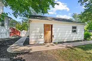 705 E Walnut St, North Wales, PA 19454 - Photo 26