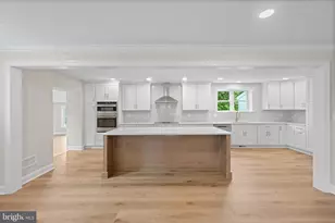 218 Crest Way, King of Prussia, PA 19406 - Photo 6