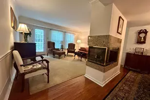299 Carmen Dr, Collegeville, PA 19426 - Photo 4