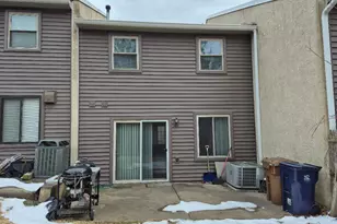 401 Woodside Cir, Dresher, PA 19025 - Photo 8