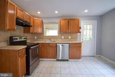 666 Manatawny Street, Pottstown, PA 19464 - Photo 4