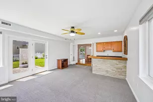 12 Lawn Ave, Norristown, PA 19403 - Photo 18