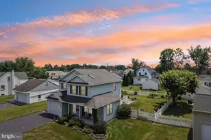 12 Lawn Ave, Norristown, PA 19403 - Photo 2