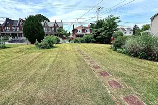 120 E Race St, Pottstown, PA 19464 - Photo 6