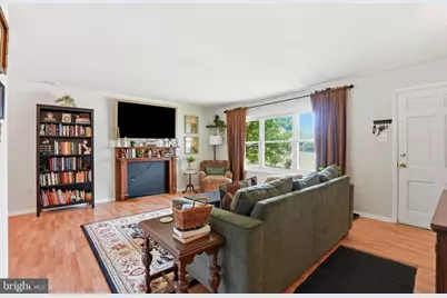 33 N 4th Street, Souderton, PA 18964 - Photo 6
