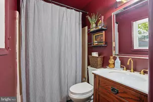 33 N 4th St, Souderton, PA 18964 - Photo 18