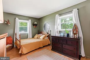 33 N 4th St, Souderton, PA 18964 - Photo 30