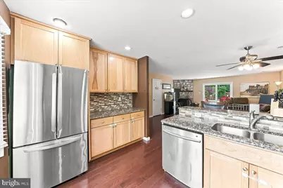 333 Norris Hall Lane #333, West Norriton, PA 19403 - Photo 6
