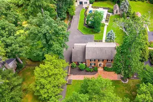 719 Cedar Hill Rd, Ambler, PA 19002 - Photo 2