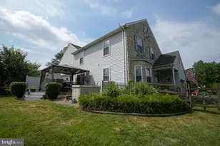250 Longchamp Dr, Souderton, PA 18964 - Photo 4