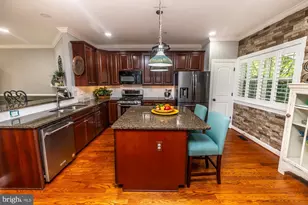 154 Moorehead Ave, Conshohocken, PA 19428 - Photo 18