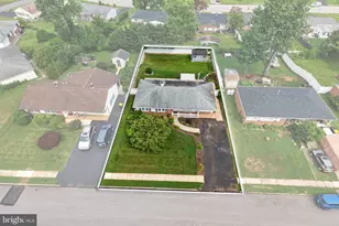 3129 Sycamore Ln, Norristown, PA 19401 - Photo 12