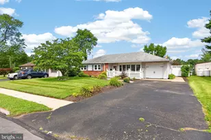 3129 Sycamore Ln, Norristown, PA 19401 - Photo 8