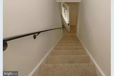 205 B Cricklewood Circle, Lansdale, PA 19446 - Photo 2