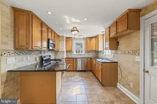 2772 Beech St, Hatfield, PA 19440 - Photo 4
