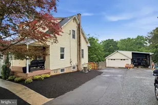3033 Linfield Rd, Pottstown, PA 19464 - Photo 2