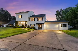 206 New Rd, Horsham, PA 19044 - Photo 2
