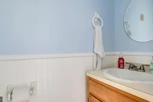 148 Pine Ct, Norristown, PA 19401 - Photo 16