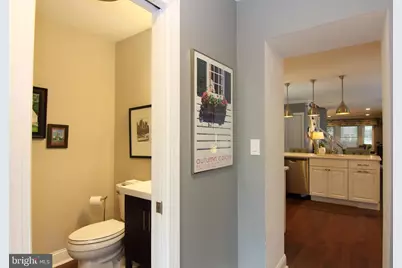 24 Thomas, Bryn Mawr, PA 19010 - Photo 22