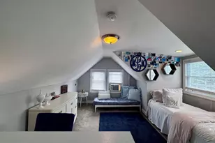 24 Thomas, Bryn Mawr, PA 19010 - Photo 38