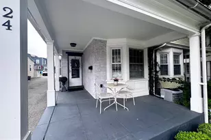 24 Thomas, Bryn Mawr, PA 19010 - Photo 4