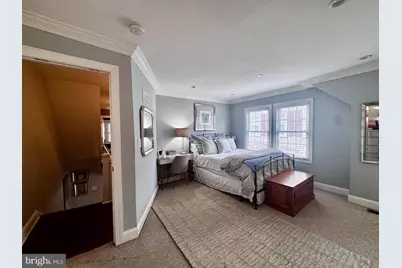 24 Thomas, Bryn Mawr, PA 19010 - Photo 20