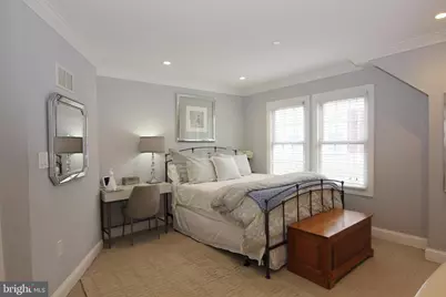 24 Thomas, Bryn Mawr, PA 19010 - Photo 24